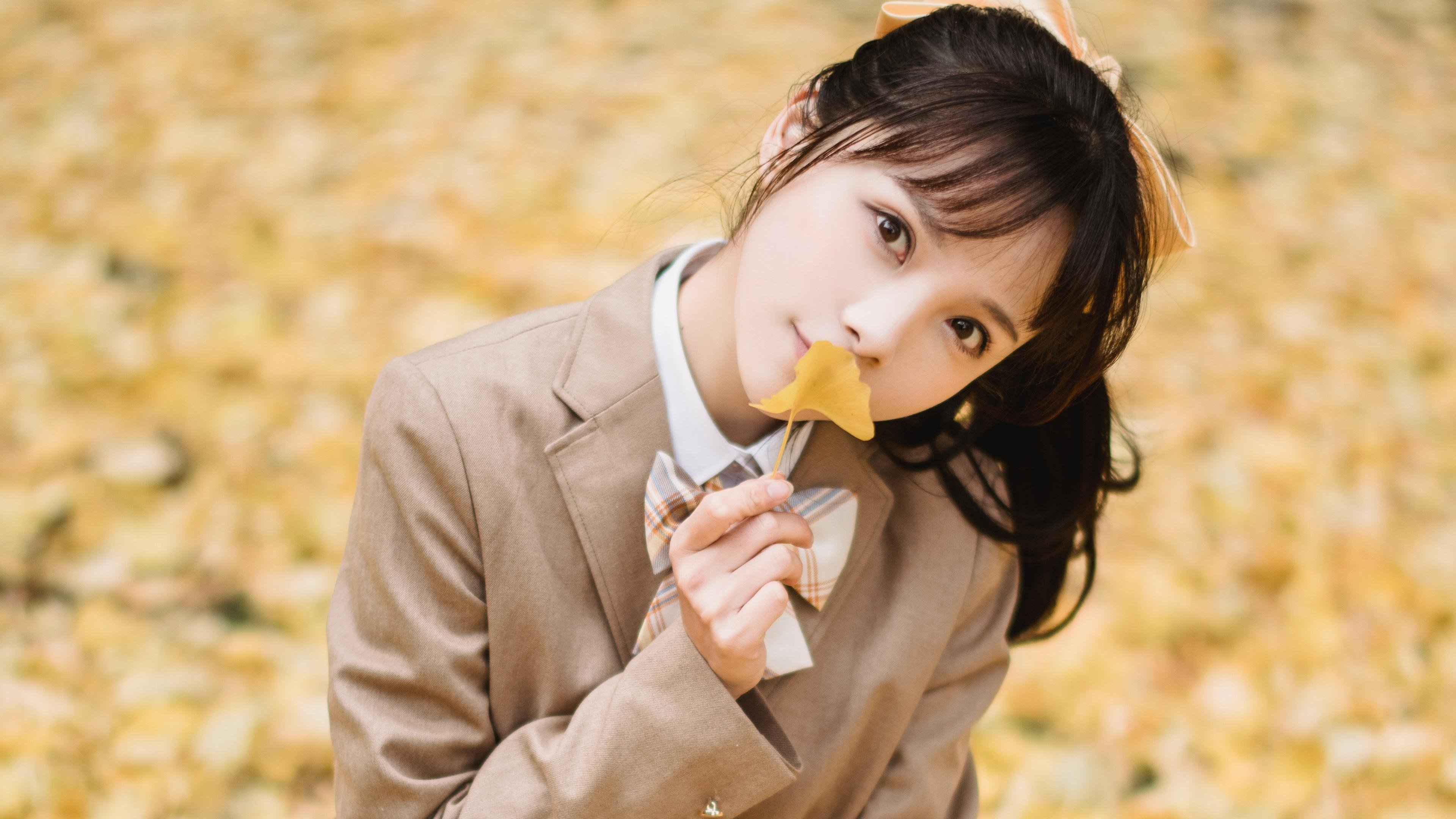 “水上救生:三叉湖游泳馆选手英勇救援,瞬间成焦点”