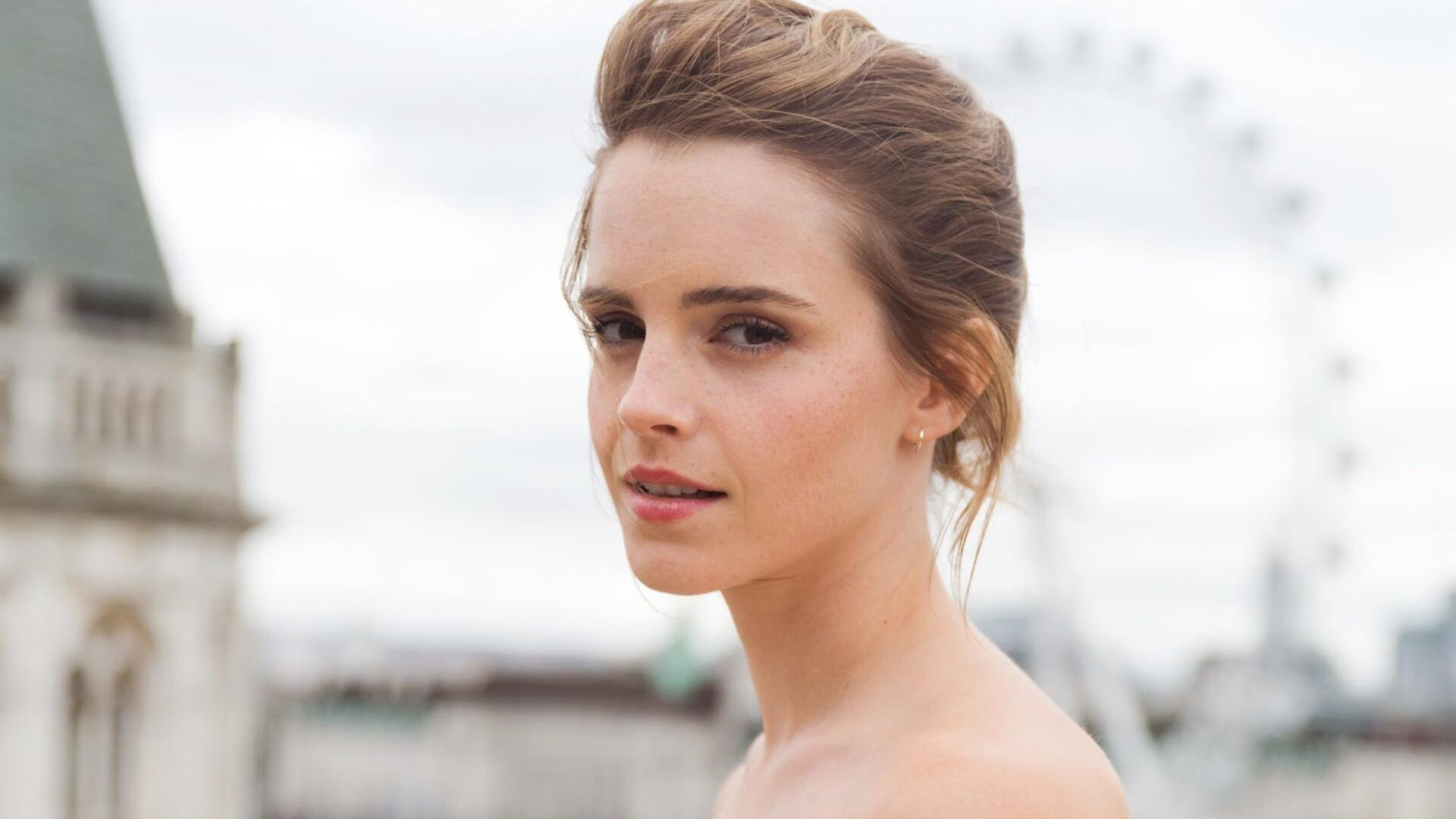 欧洲各国联赛激战正酣,豪门对垒不断,期待精彩表演,欧洲各球队联赛